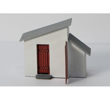 Dřevník ze zastávky Roztoky-Žalov (StEG)